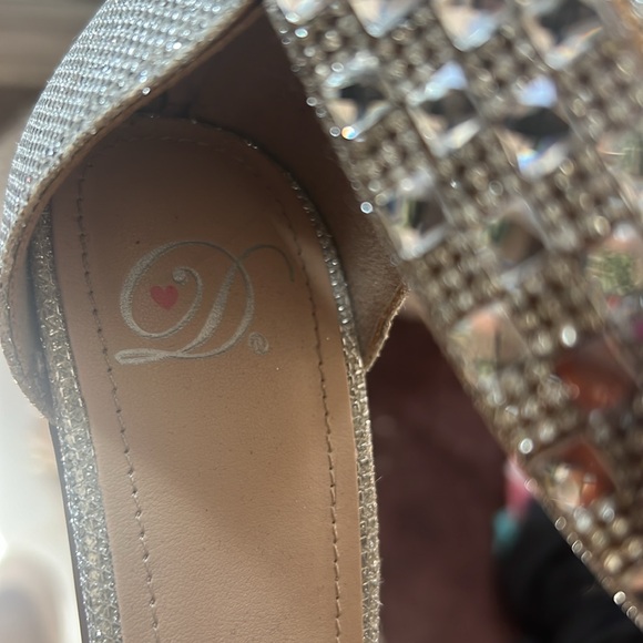 SPARKLE HEELS - Picture 3 of 3